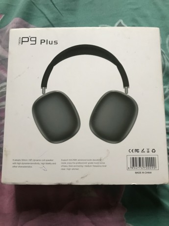 p9-plus-bluetooth-headphones-big-0